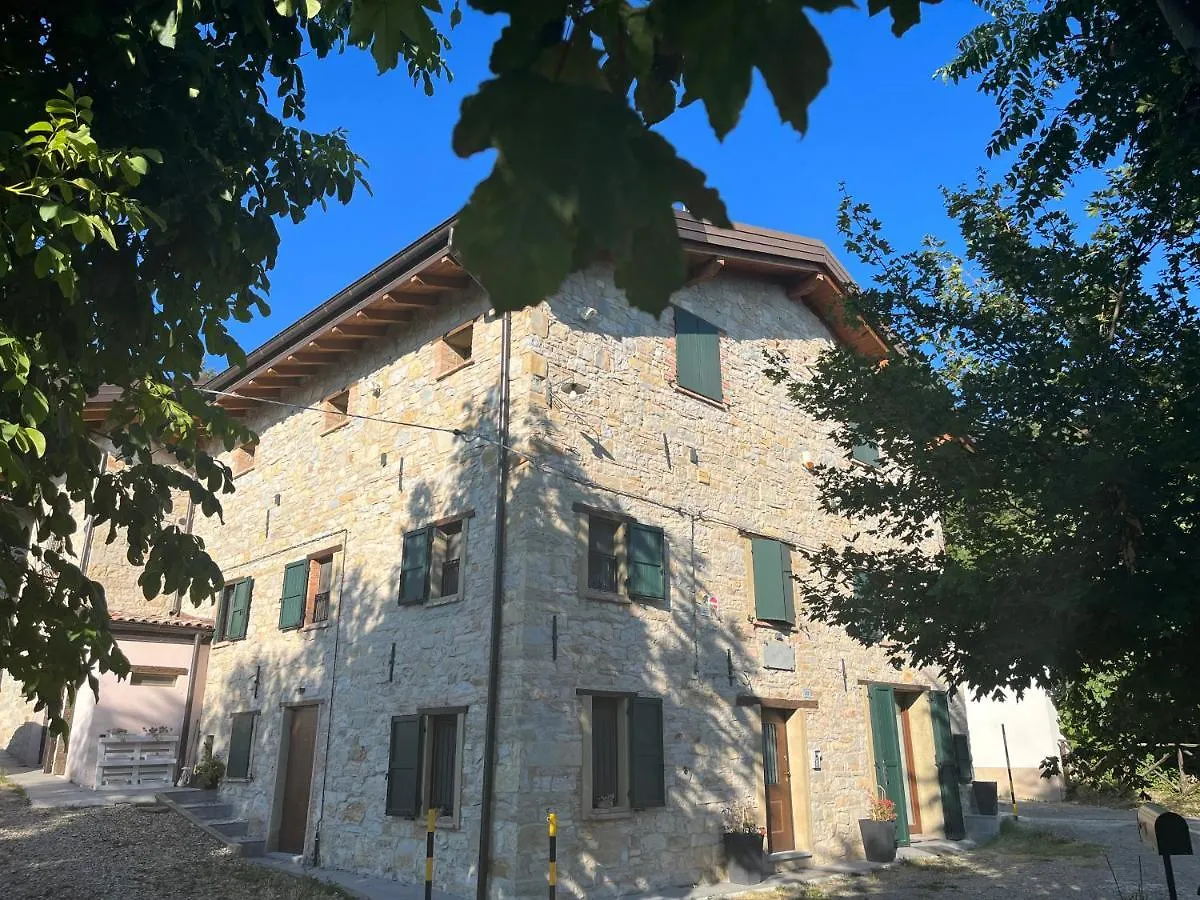 Antico Borgo Le Roste Apartment Sassomorello